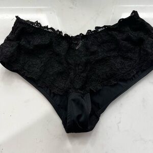 Elegant Black Lace Women's Panties